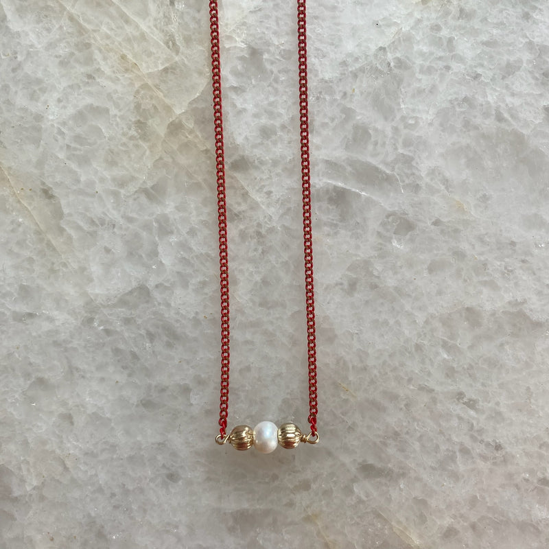 Shimmer Pearl Necklace