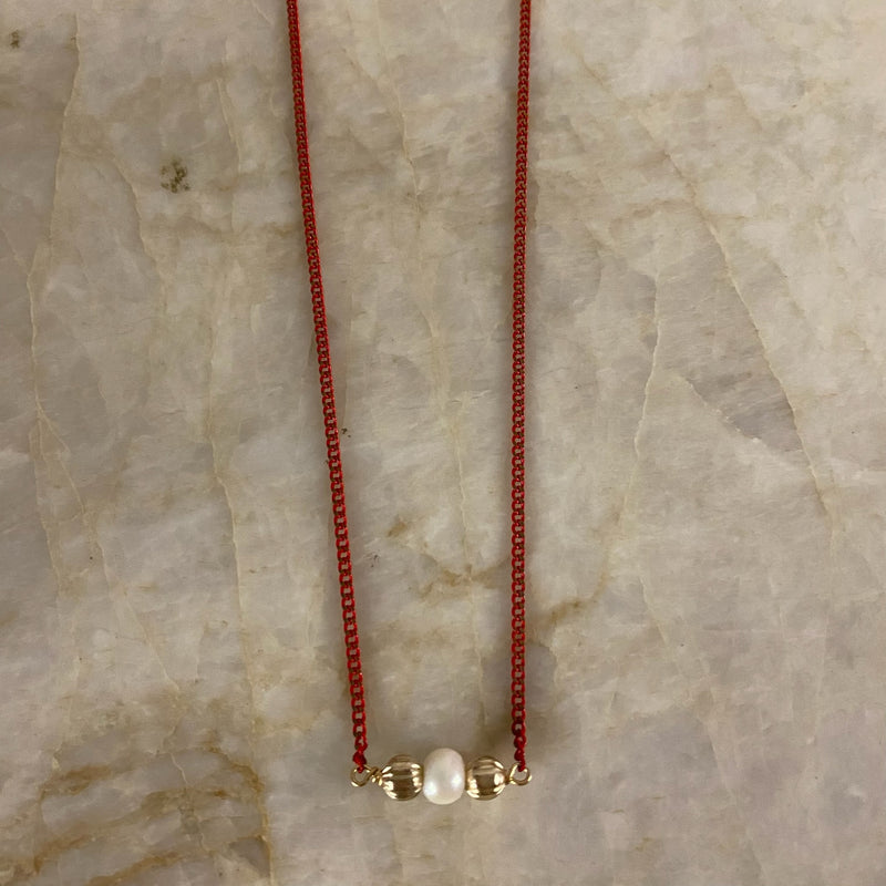 Shimmer Pearl Necklace
